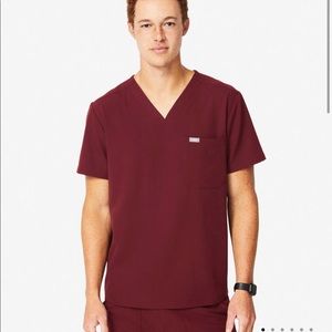 FIGS Men’s Burgundy Chisec - Size Medium